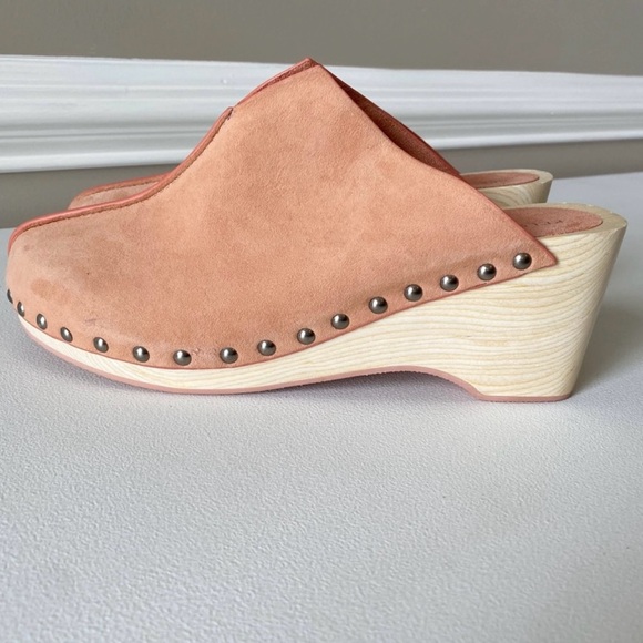 Kelsi Dagger Pink Suede clogs - 9.5 - Picture 2 of 9